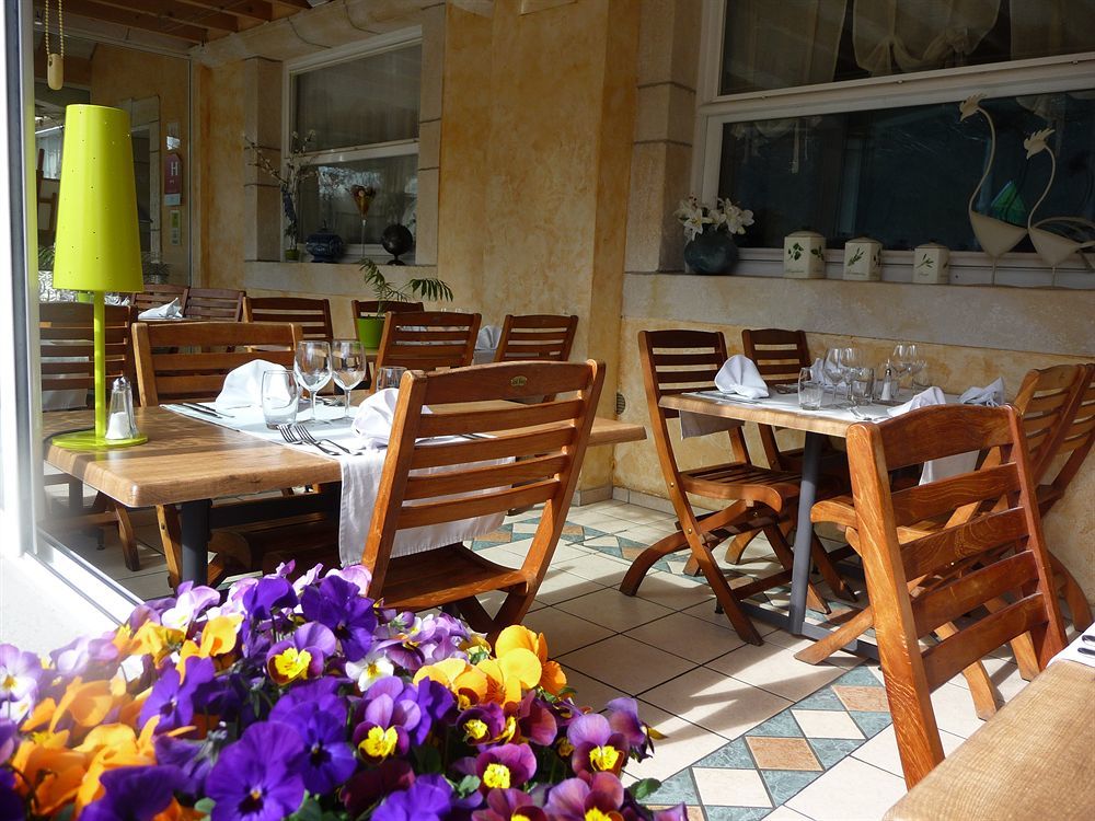Logis Hotel L'Ayguelade Bielle Luaran gambar