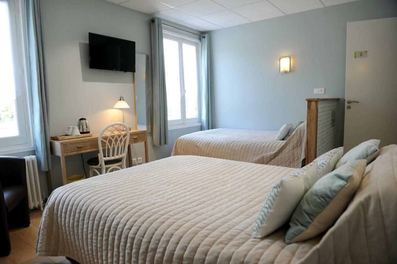 Logis Hotel L'Ayguelade Bielle Luaran gambar